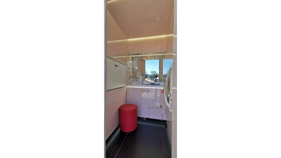 portable mother and baby facility